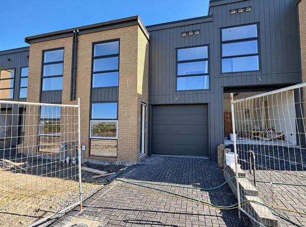 8 Koanga Road, Milldale, Rodney