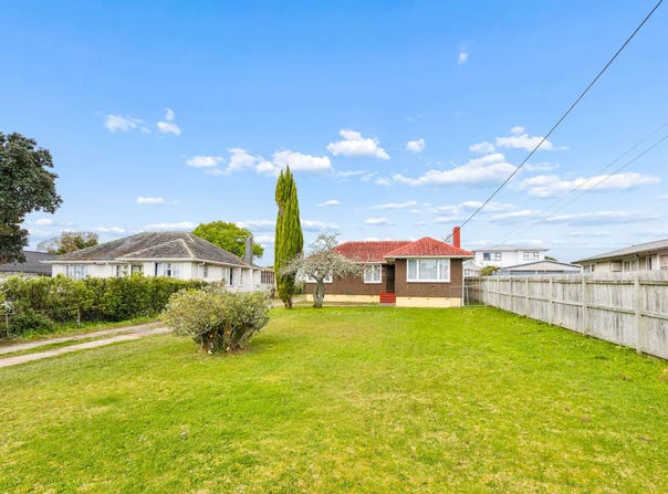 36 Fairdene Avenue, Henderson, Waitakere City