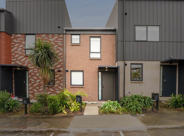10 Rara Lane, Manukau, Manukau City