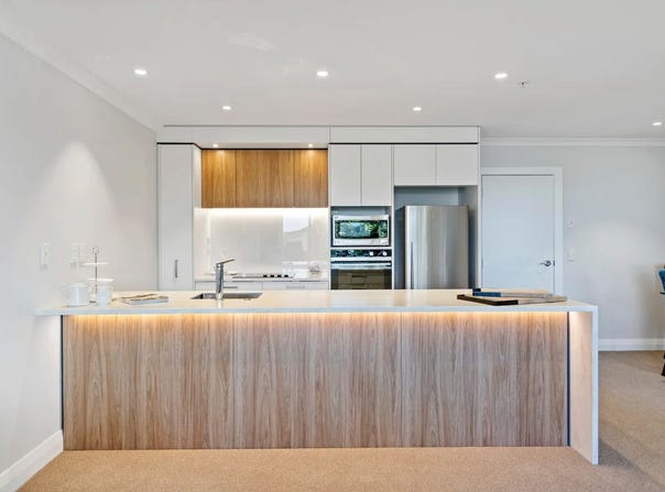 30 Ambassador Glade, Orewa, Rodney