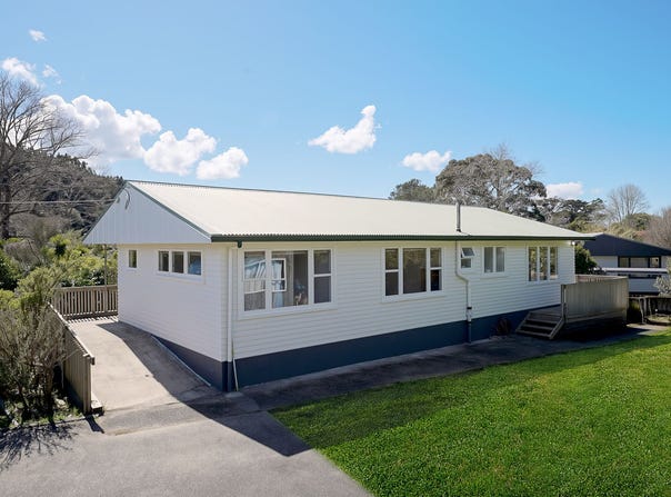 46 Lowtherhurst Road, Massey, Waitakere City