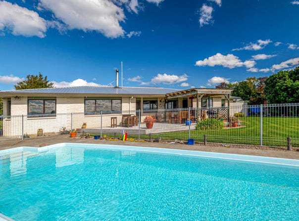 13 The Loop, Meeanee, Napier City