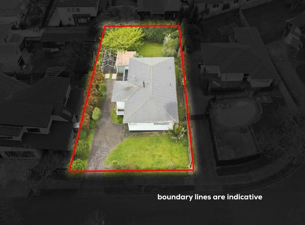 8 Yeoman Place, Howick, Manukau City