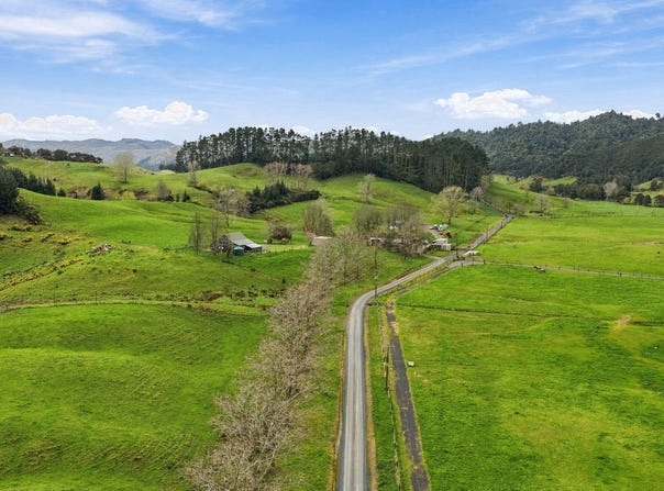 2393A Hunua Road, Hunua, Franklin