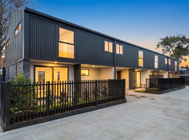 7/1/225 St. George Street, Papatoetoe, Manukau City