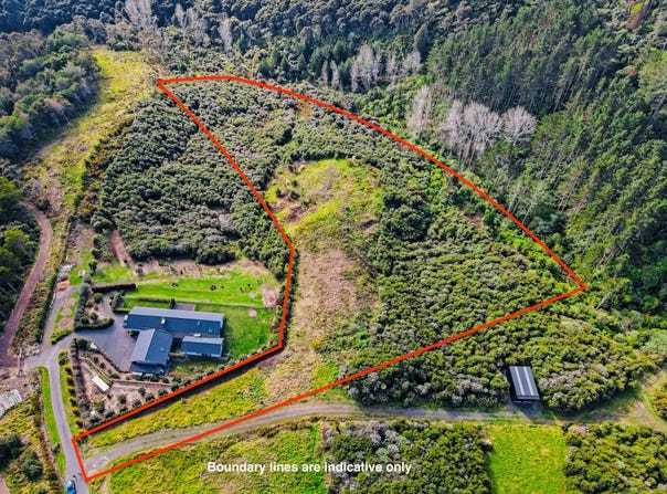 8 Solway Road, Whitford, Manukau City