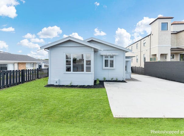 3147 Great North Road, New Lynn, Waitakere City