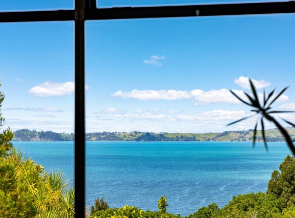 11 Clinton Road, Tawharanui Peninsula, Rodney