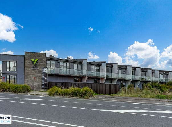 Westgate, Waitakere City
