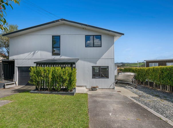 30 Foster Crescent, Snells Beach, Rodney