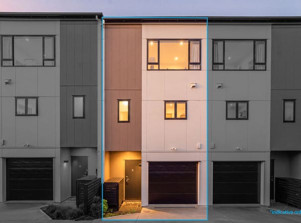 2/21 Erima Avenue, Point England, Auckland City