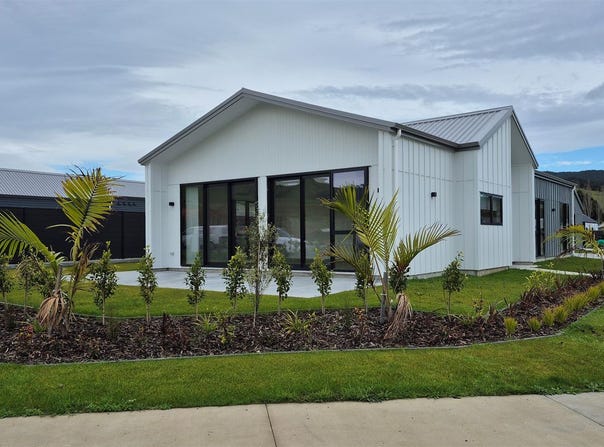 3 Mataikokako Loop, Kawakawa Bay, Manukau City