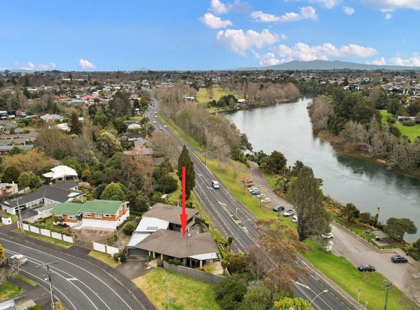 2 Comries Road, Chartwell, Hamilton City