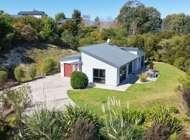 44 Pine Hill Road, Mapua, Tasman
