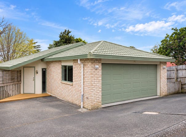 45F Forest Hill Road, Henderson, Waitakere City