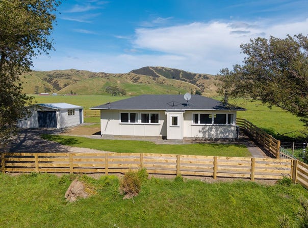 194 River Road, Woodville, Tararua