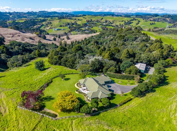 147 Brownhill Road, Whitford, Manukau City