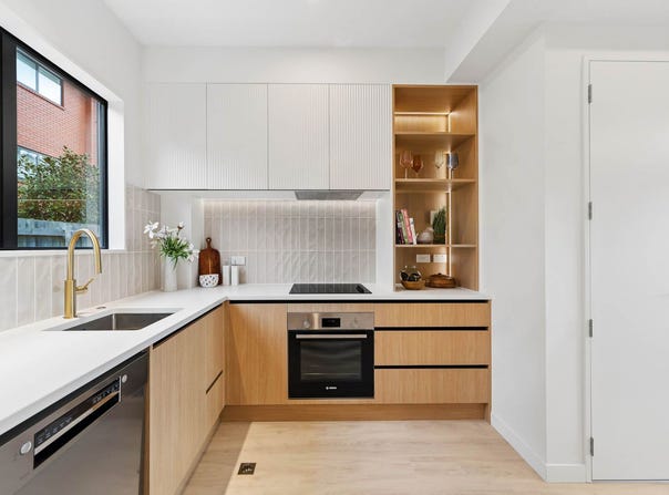12 Yeovil Road, Te Atatu Peninsula, Waitakere City