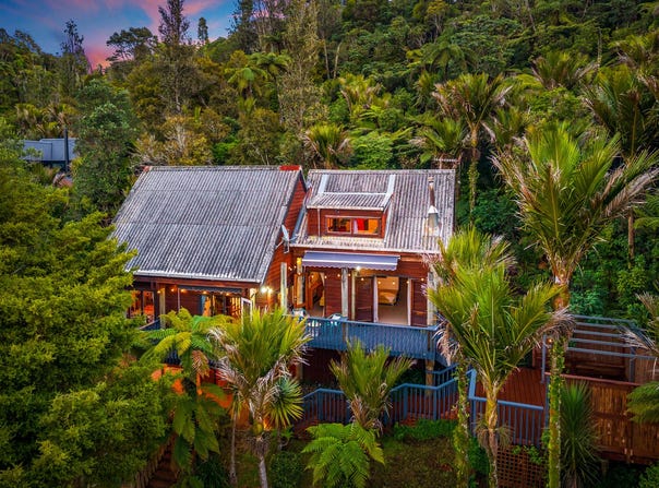 211 Shaw Road, Titirangi, Waitakere City