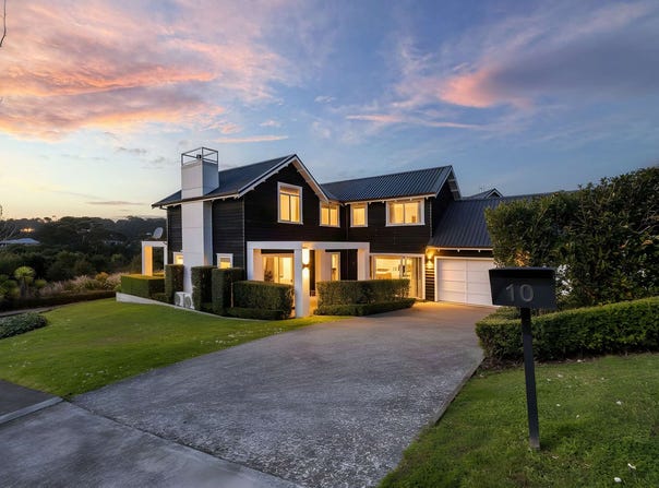 10 Tauwaka Crescent, Riverhead, Rodney