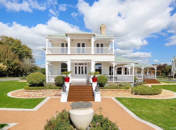 210 Clifton Road, Whitford, Manukau City
