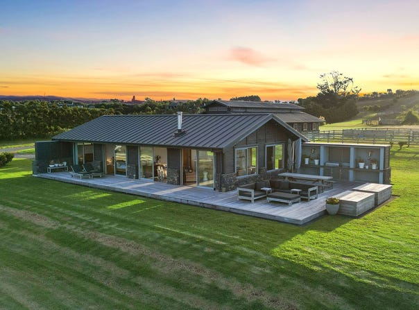 175 Broomfields Road, Whitford, Manukau City