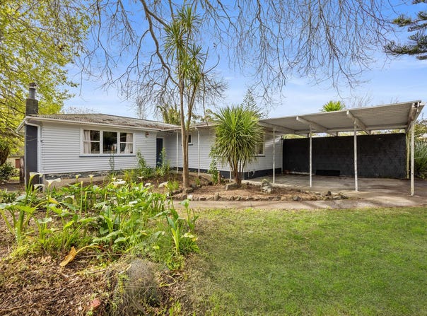 36 Lowtherhurst Road, Massey, Waitakere City