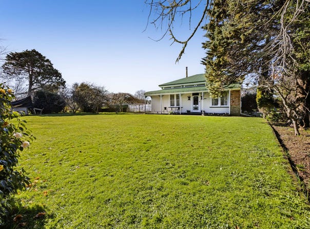 24 Castle, Eltham, South Taranaki