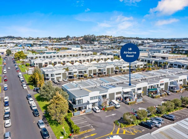4/18 Airborne Road, Rosedale, North Shore City