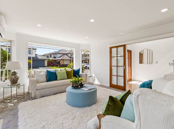 11 Earlshall Drive, Flat Bush, Manukau City