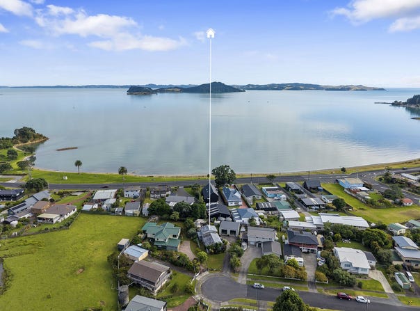 15 Banks Road, Kawakawa Bay, Manukau City