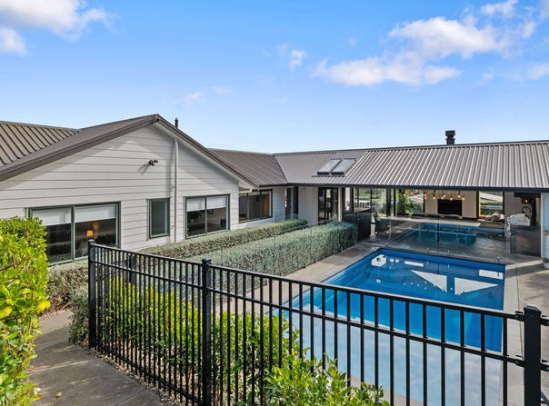 86 Whites Road, Whitford, Manukau City