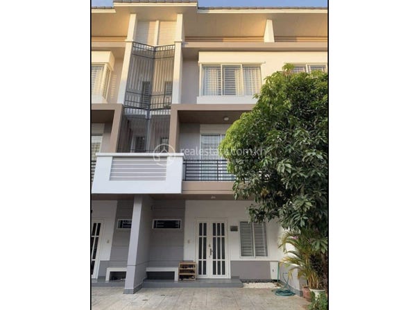 Nirouth, Chbar Ampov, Phnom Penh