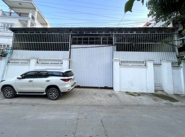Phsar Daeum Thkov, Chamkarmon, Phnom Penh