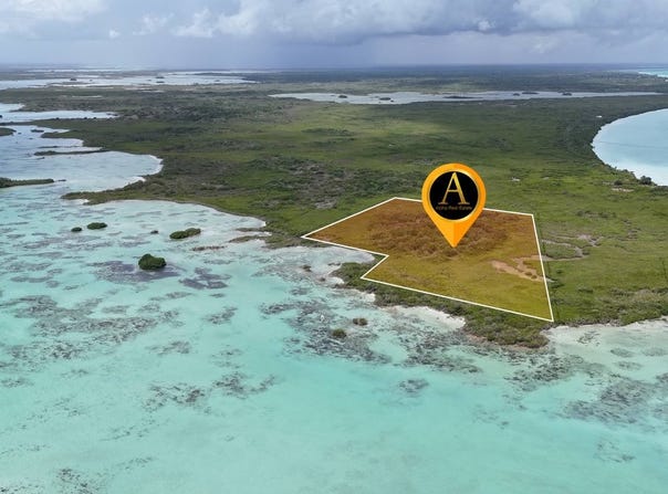 9V7Q+RM, Corozal District, Corozal District