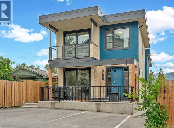 436 Pickering Street, Penticton, British Columbia V2A4H2
