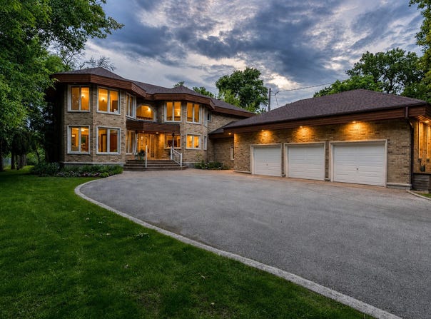 56 River Rd, Winnipeg, MB R2M 3Z2, Canada, Winnipeg, Manitoba