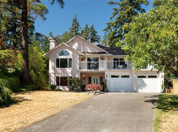 222 Ashley Pl, Langford, British Columbia V9B5V5