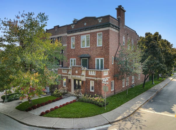 500 Av. Wood, Westmount, Quebec H3Y 3J2