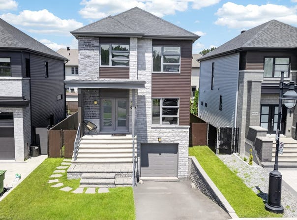 12405 Av. du Fief-Carion, Montréal, Quebec H1C0G1