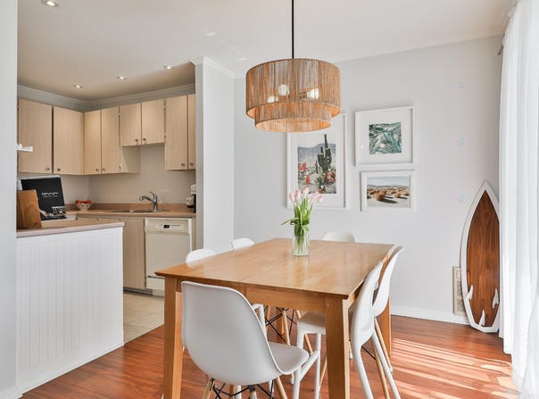 117 Rue Sévigny, Repentigny, Quebec J5Y2C9