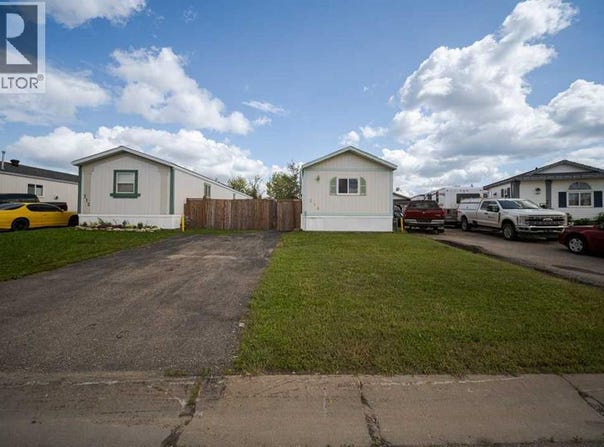 216 Cree Road, Fort McMurray, Alberta t9k1x8