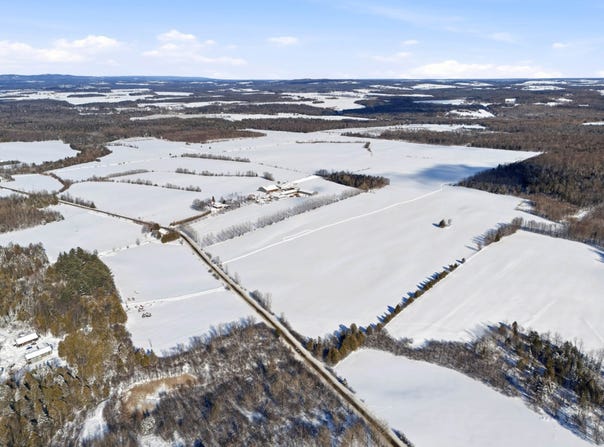 Ch. de Fairfax, Stanstead-Est, Quebec J0B3E0