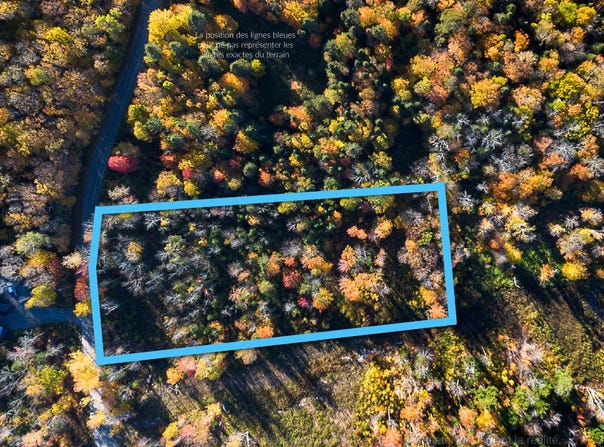 Ch. de la Vallée-à-Josaphat, Saint-Aimé-du-Lac-des-Îles, Quebec J0W1J0