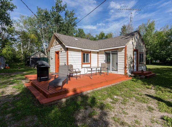 20 Donald St, Grand Marais, Manitoba R0E 0T0