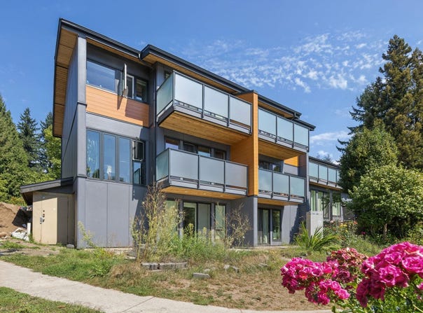 1084 Lillooet Road, North Vancouver, British Columbia V7J 2H8
