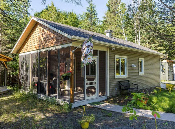 214 Route 263 S., Marston, Quebec G0Y1G0