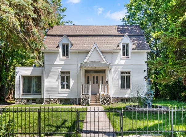 80 Ch. de LaSalle, Lachine, Quebec H2H1W8
