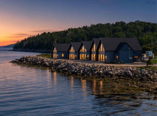 16 Compass Cove Court, Fox Point, Nova Scotia B0J 1T0