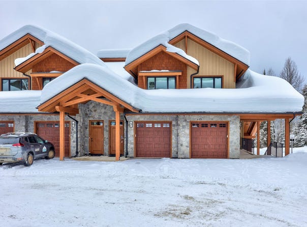 7005 MCGILLIVRAY LAKE Drive 23, Sun Peaks, British Columbia V0E 5N0